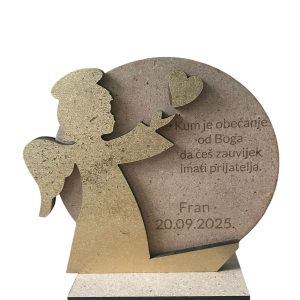 personalizirani drveni poklon za kuma – ukras s gravurom